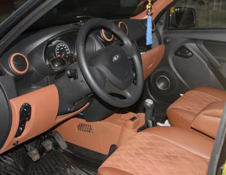 Как преобразить салон автомобиля без больших затрат